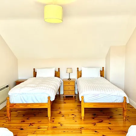 No'S 6, 8 & 9 Dingle Lispole Holiday Homes Extérieur photo