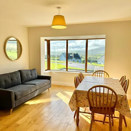 No'S 6, 8 & 9 Dingle Lispole Holiday Homes Extérieur photo